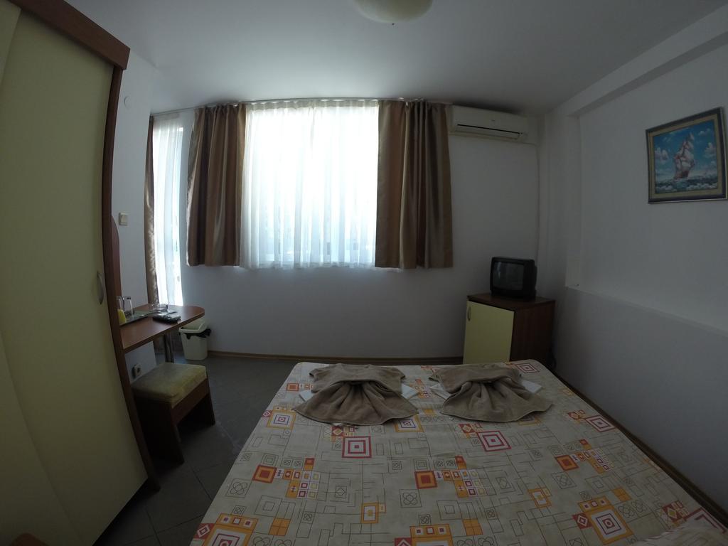 Hotel Filland Sozopol Ruang foto