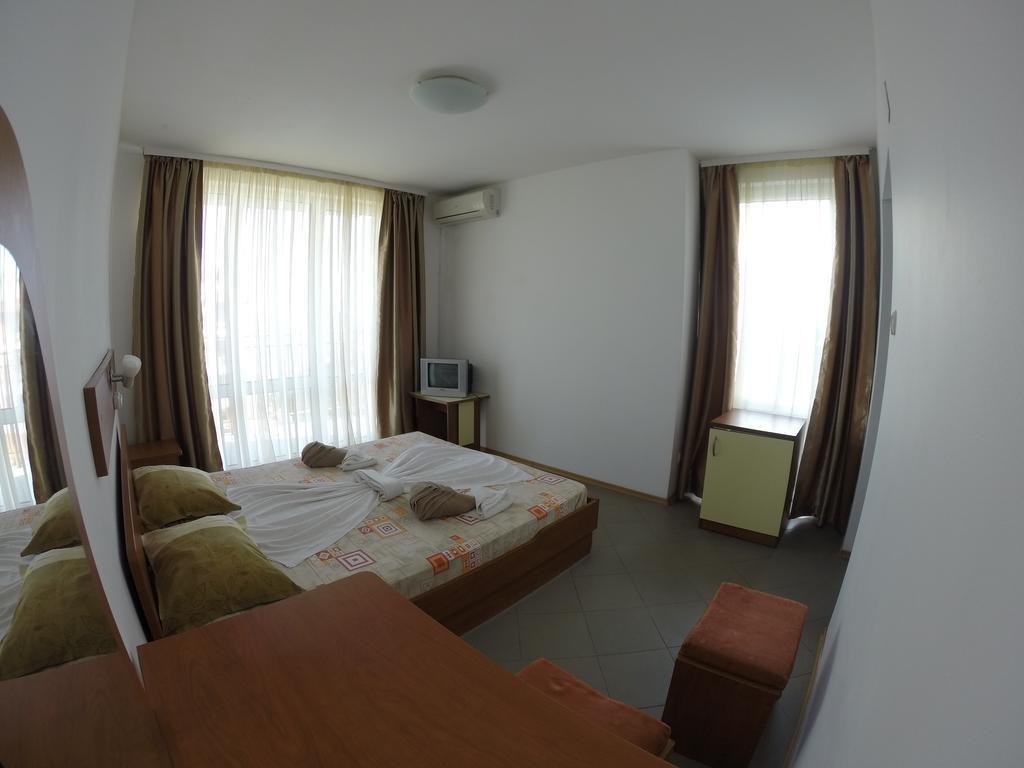 Hotel Filland Sozopol Ruang foto