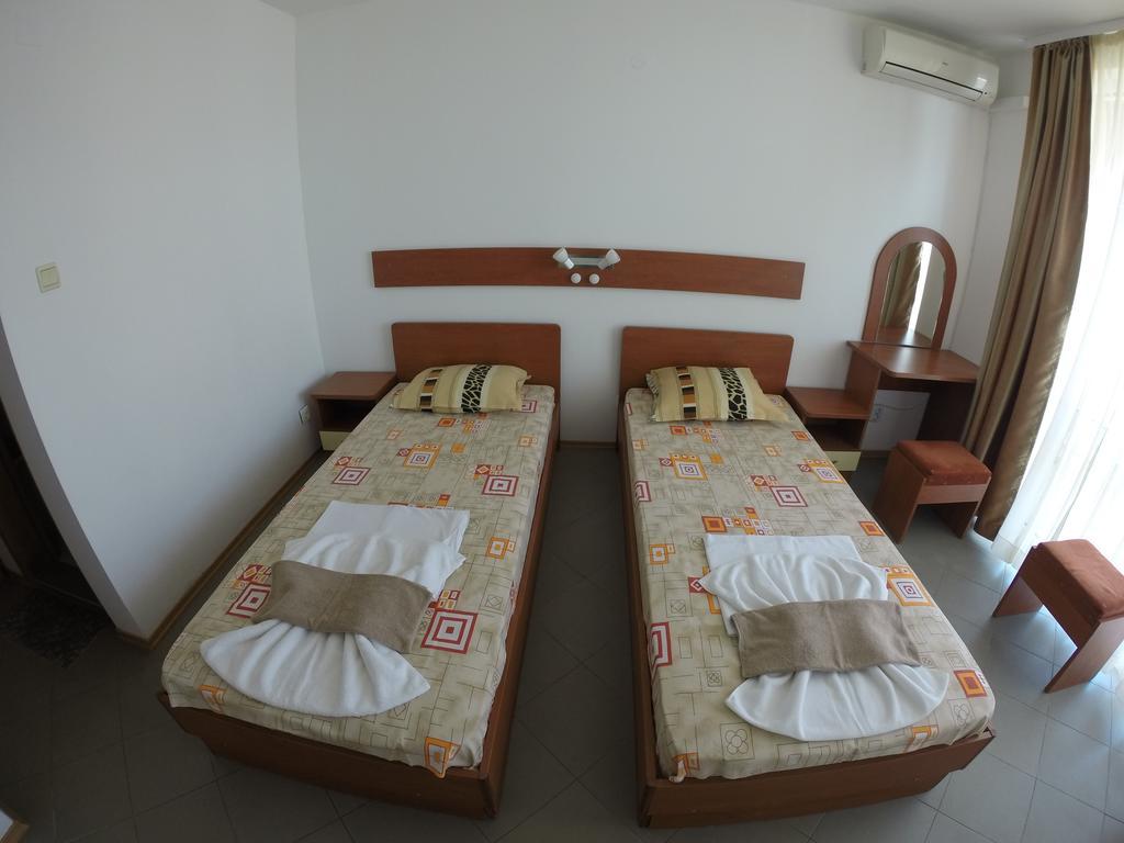 Hotel Filland Sozopol Ruang foto