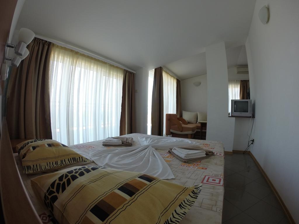 Hotel Filland Sozopol Ruang foto