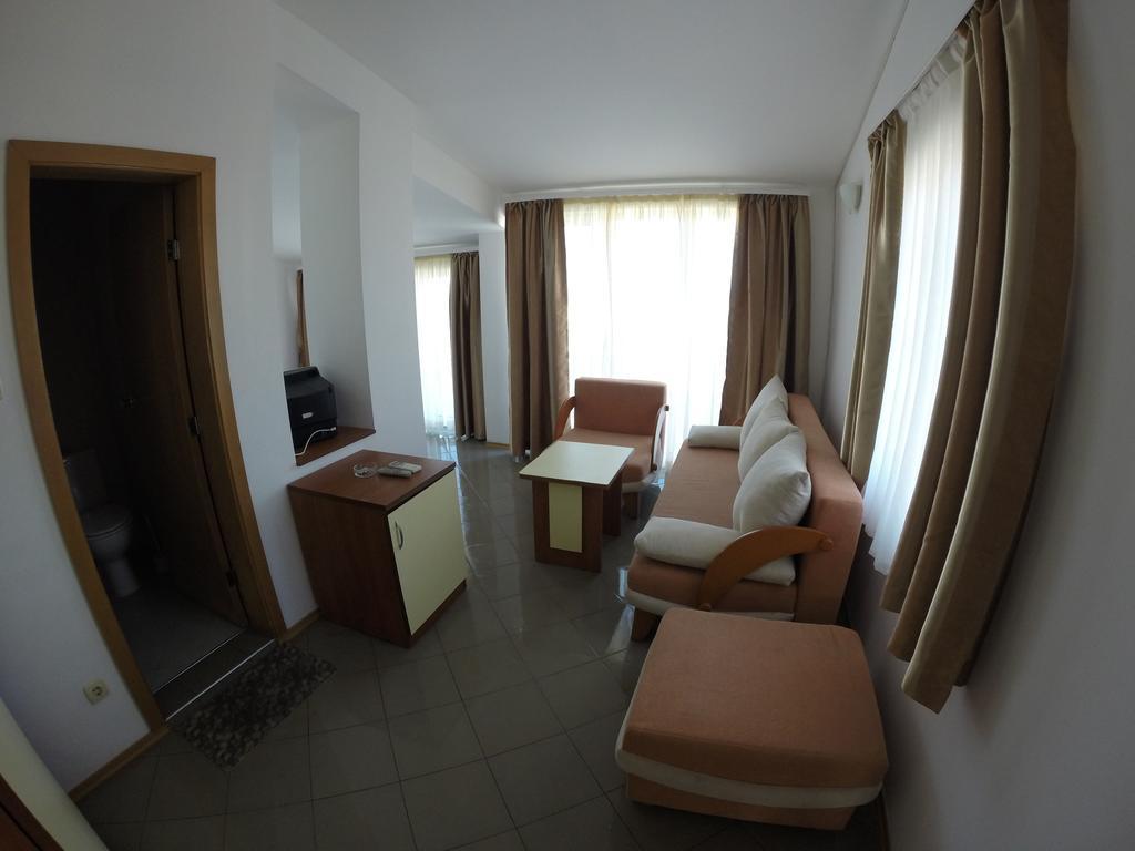 Hotel Filland Sozopol Ruang foto