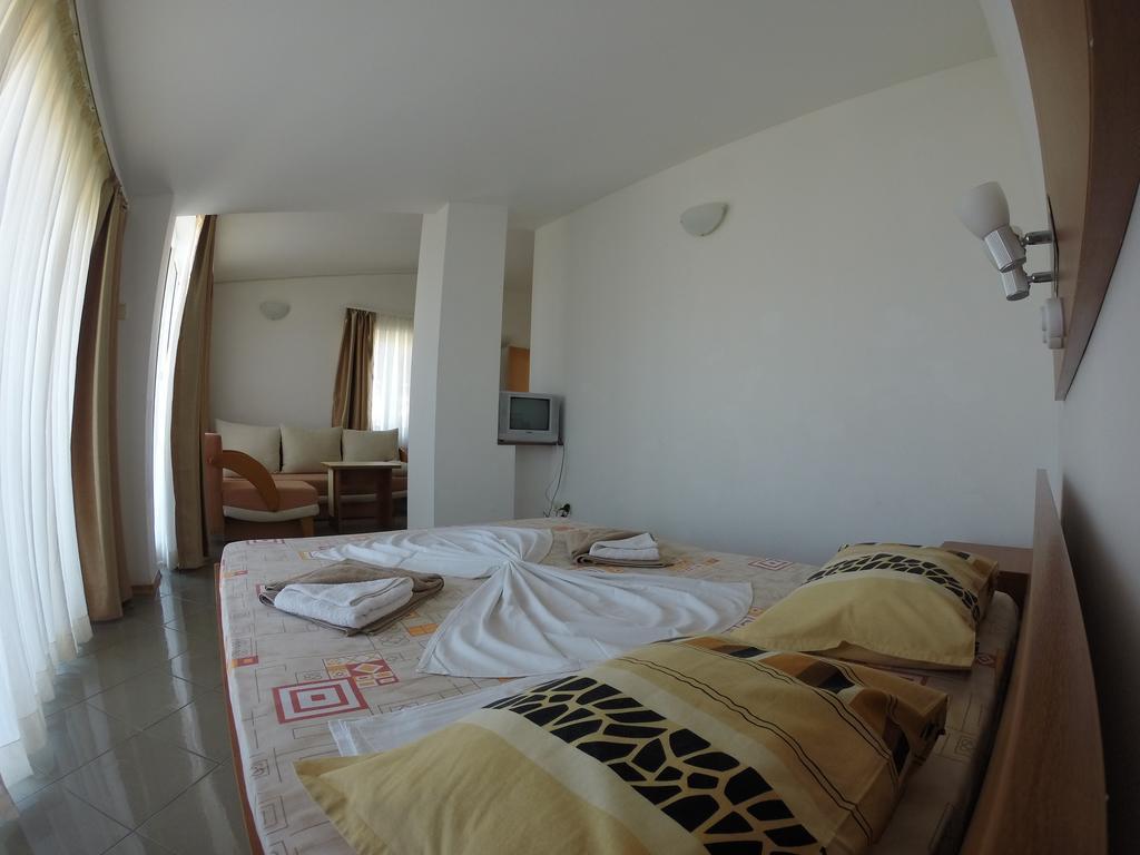 Hotel Filland Sozopol Ruang foto