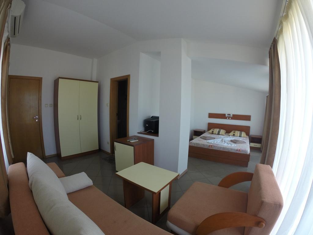 Hotel Filland Sozopol Ruang foto
